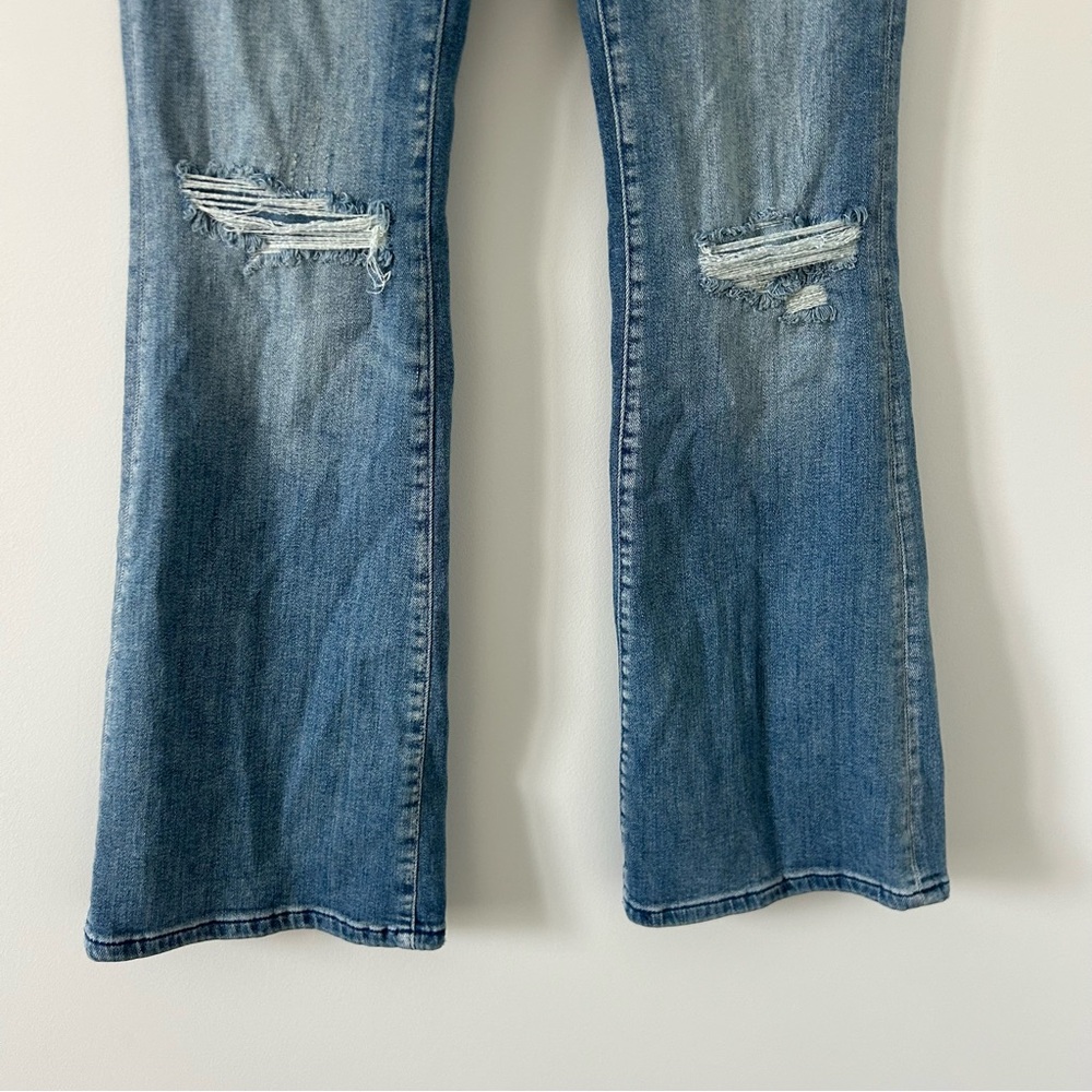 Anthropologie Pilcro The Icon Flare Distressed High Rise Medium Wash Jeans 29 - Picture 5 of 12
